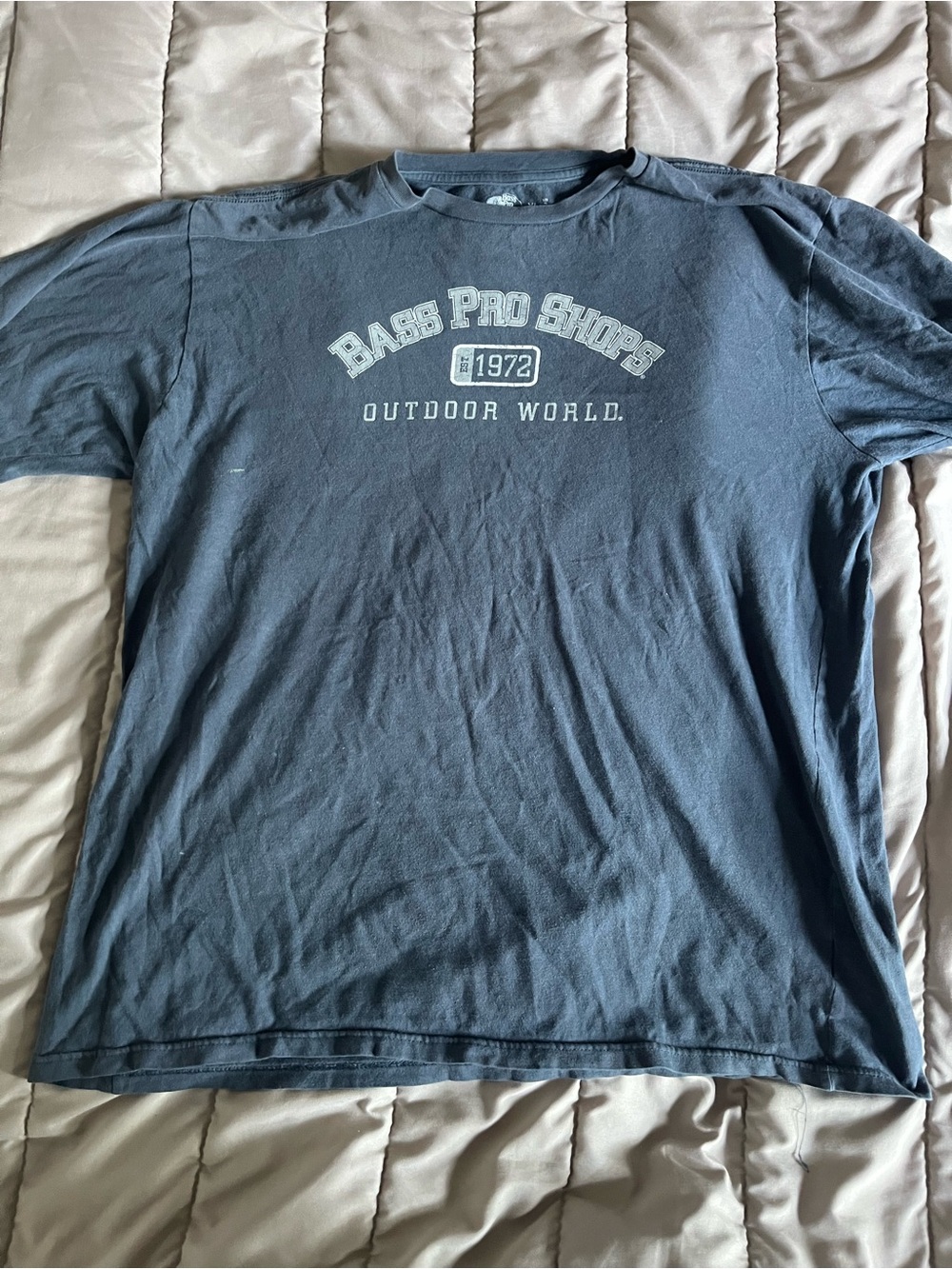 Bass Men's Navy Graphic Short Sleeve Tee